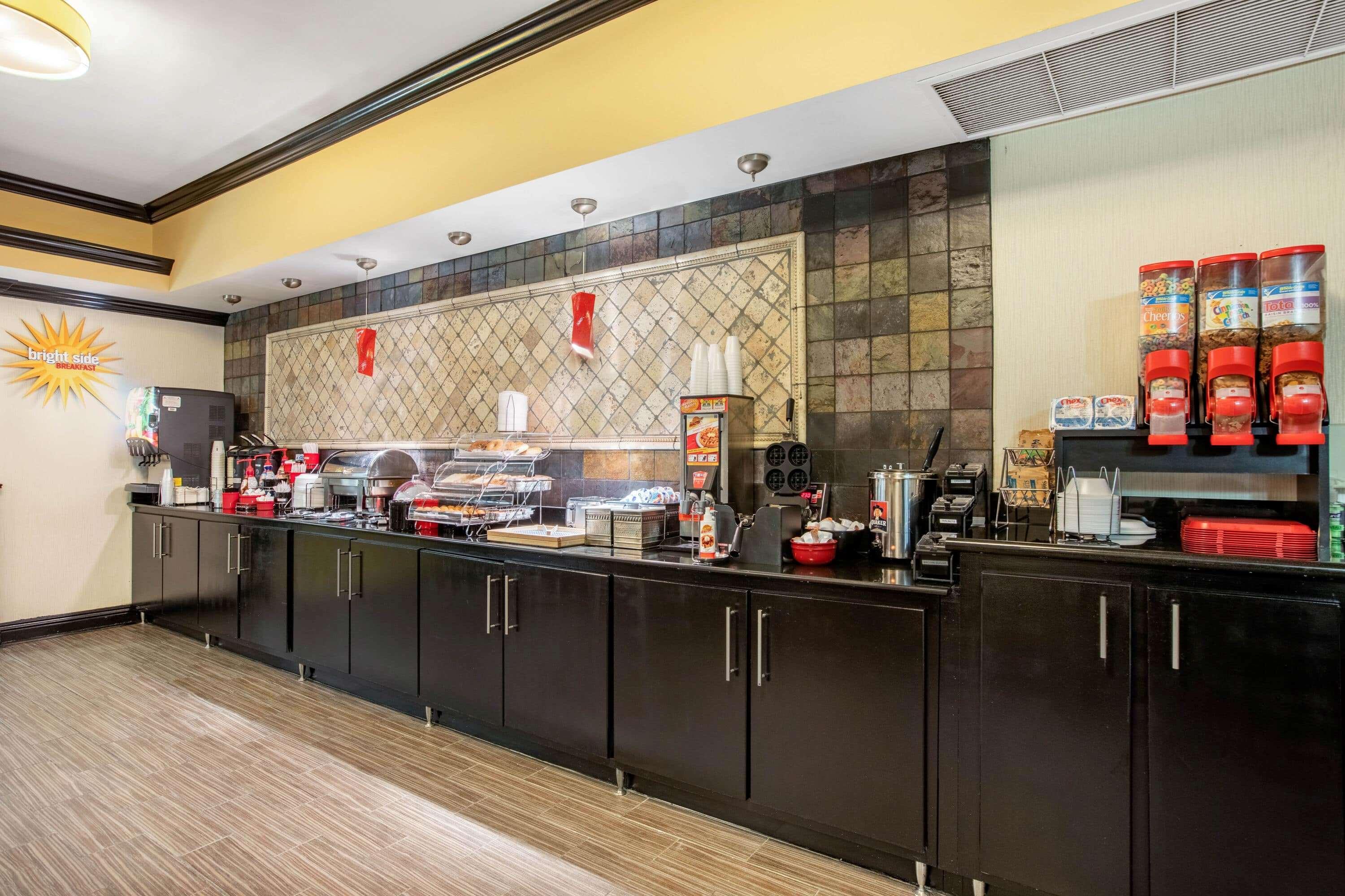 La Quinta By Wyndham Conway Hotel Екстериор снимка